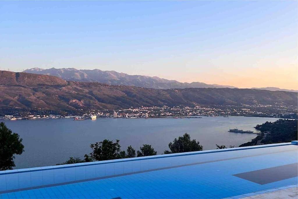 Villa Seductive Seaview 1