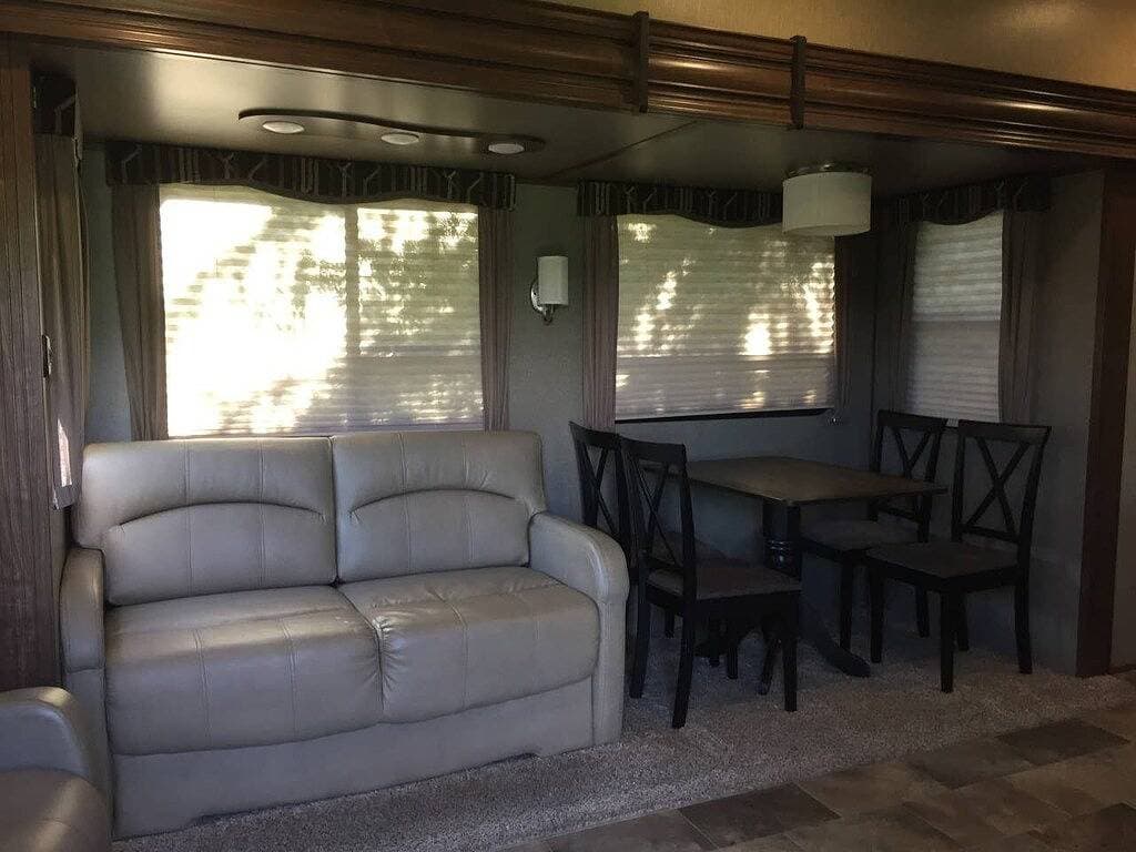 Foto 6 von 9: Zimmer im Sequoia Forest Retreat verfügbar