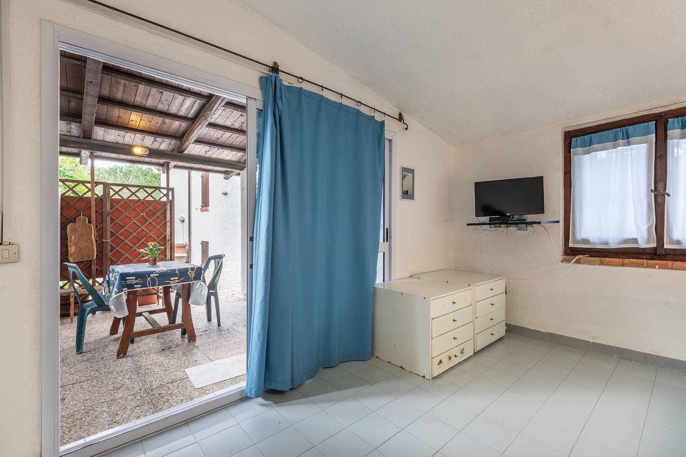 Foto 4 von 20: Giovannas Studio-Apartment mit gemeinsamem Garten und Terrasse