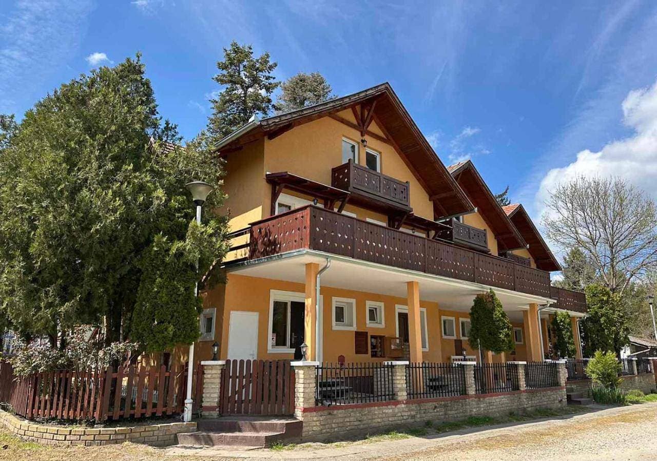 Kruna Palića 1