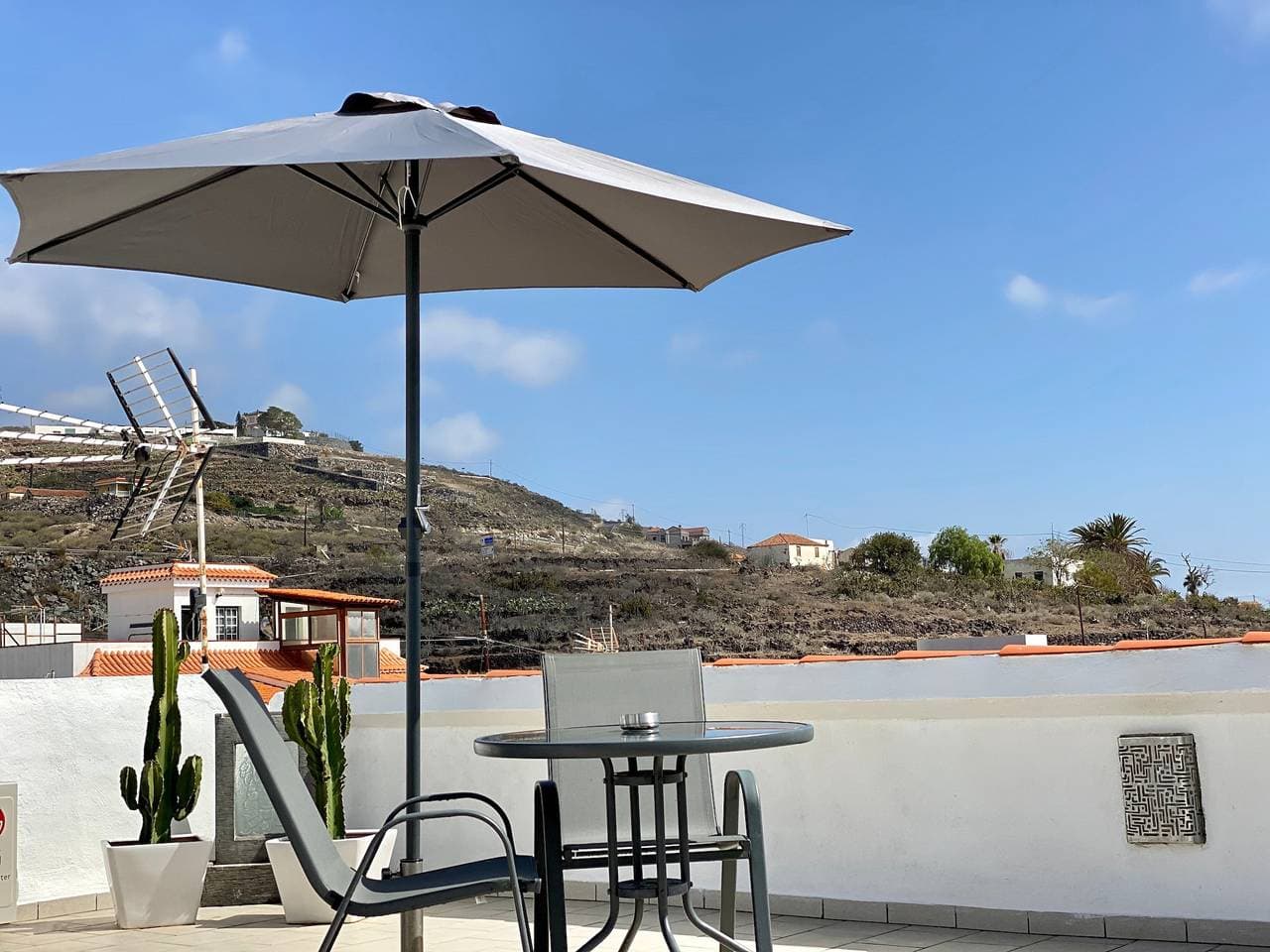 Foto 5 von 36: Ferienapartment San Juan mit Meerblick, Bergblick und Balkon