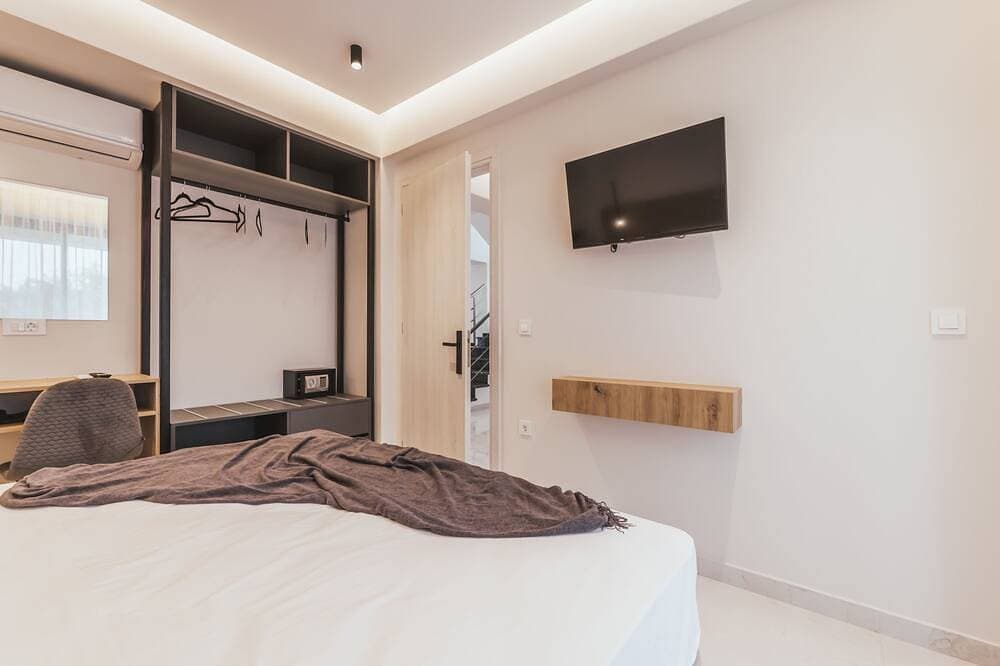 Foto 8 von 30: Infinity Holiday Villas - 4 Bedroom Villa with Private Pool