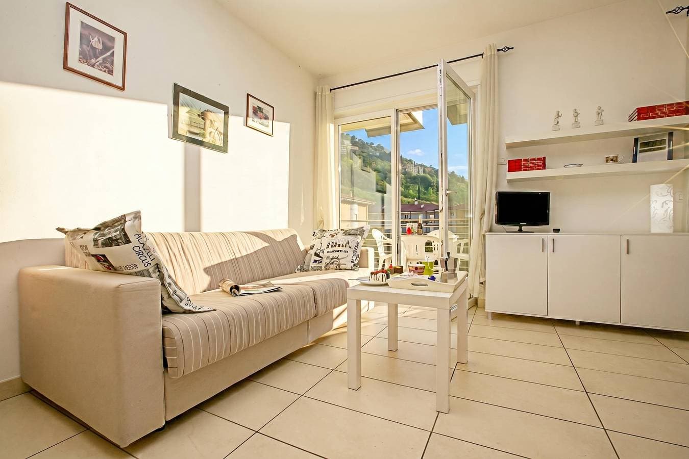 Foto 10 von 18: Torbole Relax, Pool & Balcony Apartment