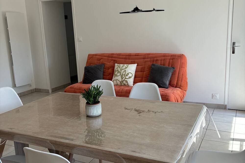 Foto 8 von 15: Les flots bleus: Charming little house by the sea (1.6km away)!