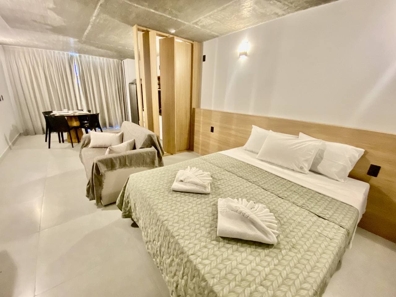 Foto 3 von 17: Ferienwohnung für 4 Personen mit Pool