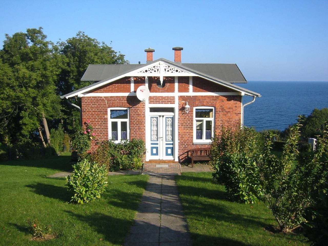 Schickes Ferienhaus mit Meerblick, Terrasse und Garten - Ferienhaus Dittersbach 1