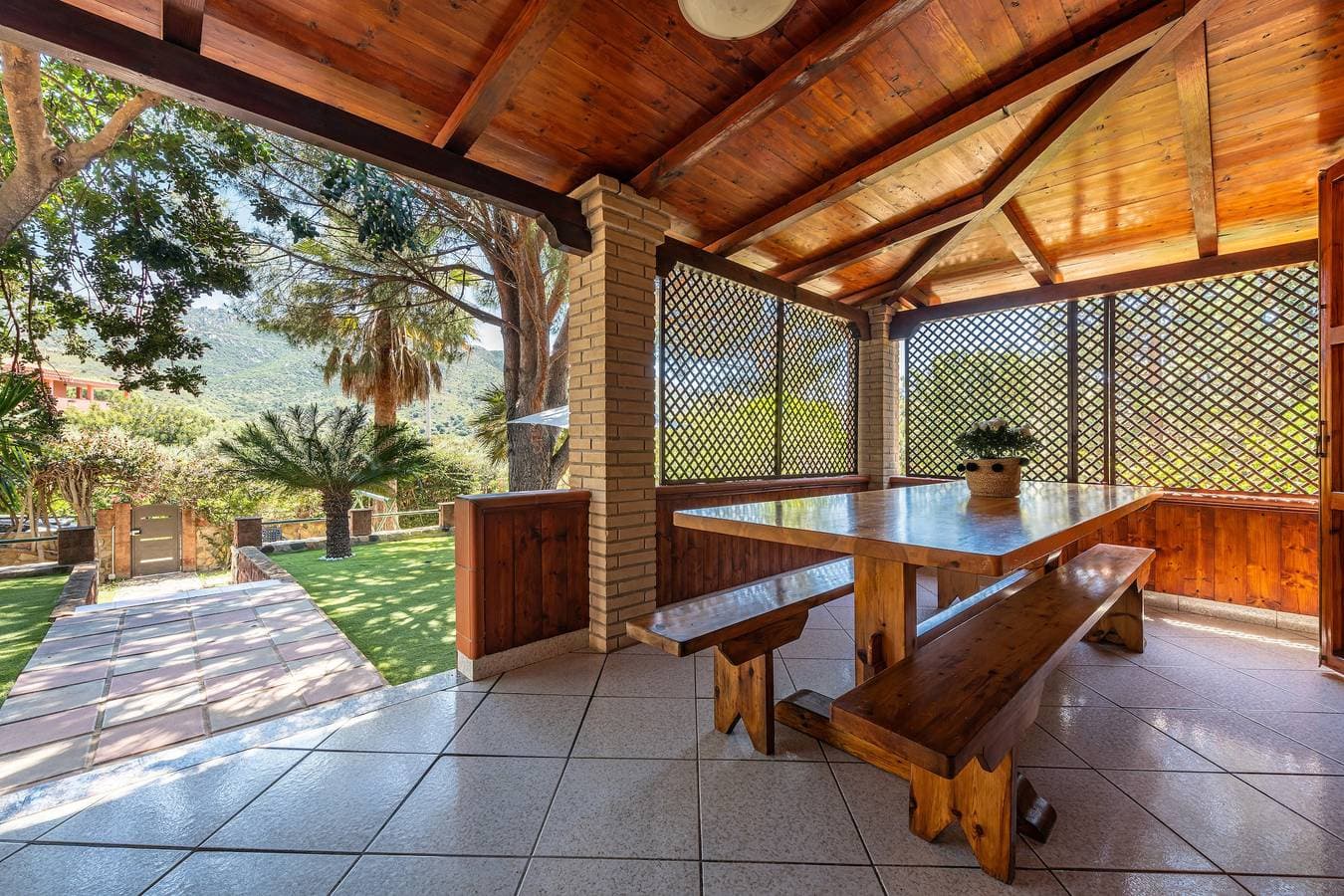 Foto 3 von 28: Villa 'Lidia Vicino al Mare' mit Bergblick, Garten und Klimaanlage