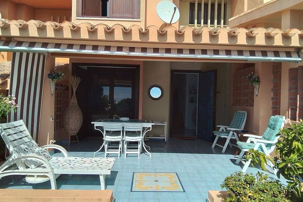 Foto 13 von 22: Apartment in a residential complex 5 minutes from Campulongu Beach
