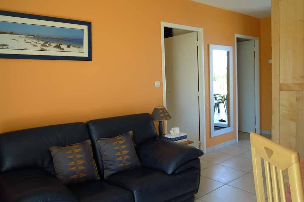 Foto 9 von 30: Eine möblierte 5 ***** - Unabhängige apprt in Villa 100 m vom Meer