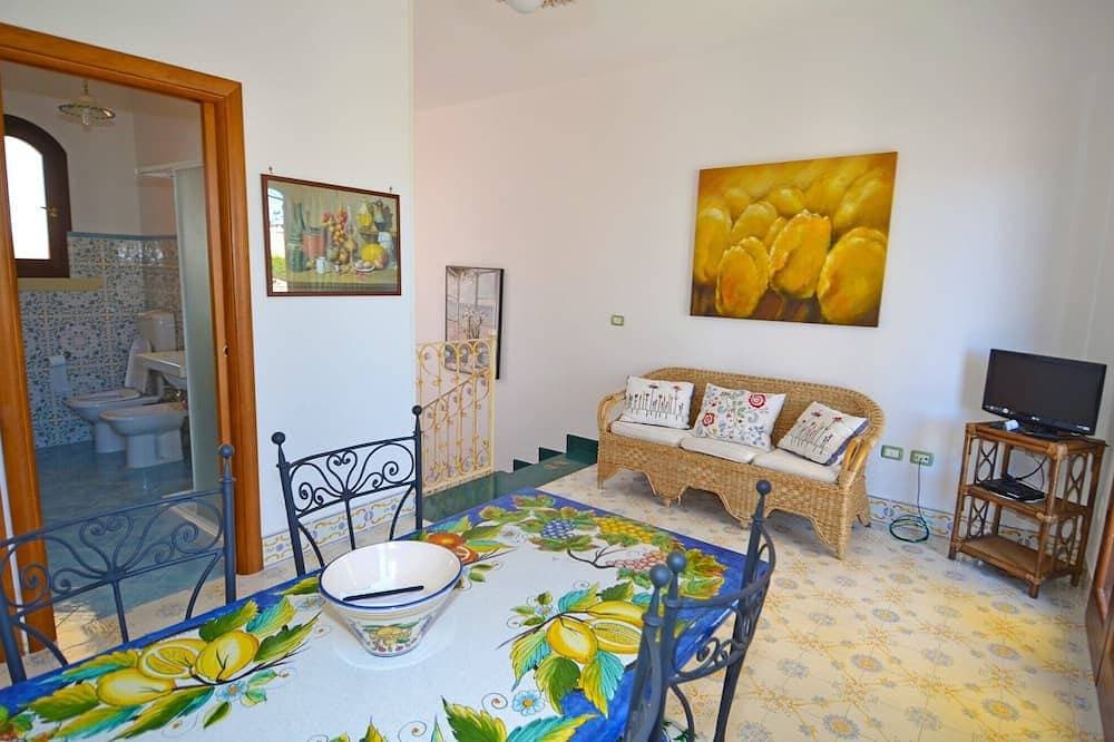 Foto 4 von 23: Luxusvilla mit großer Terrasse mit Meerblick und nur wenige Schritte vom Meer entfernt