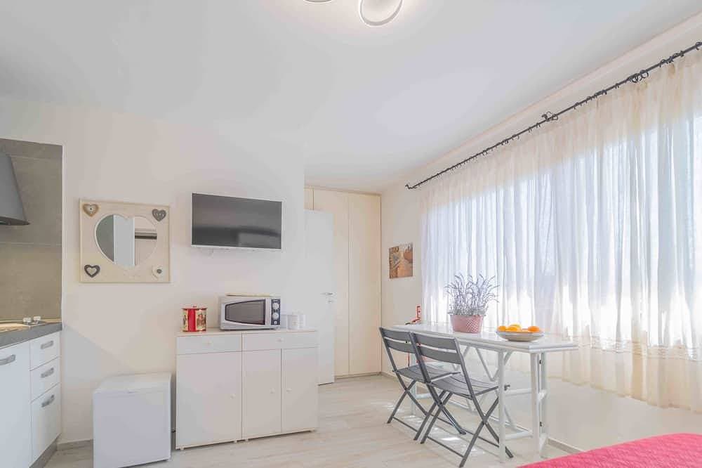 Foto 5 von 23: Rena Bianca Mono - 5 mins from the beach, WiFi, AC