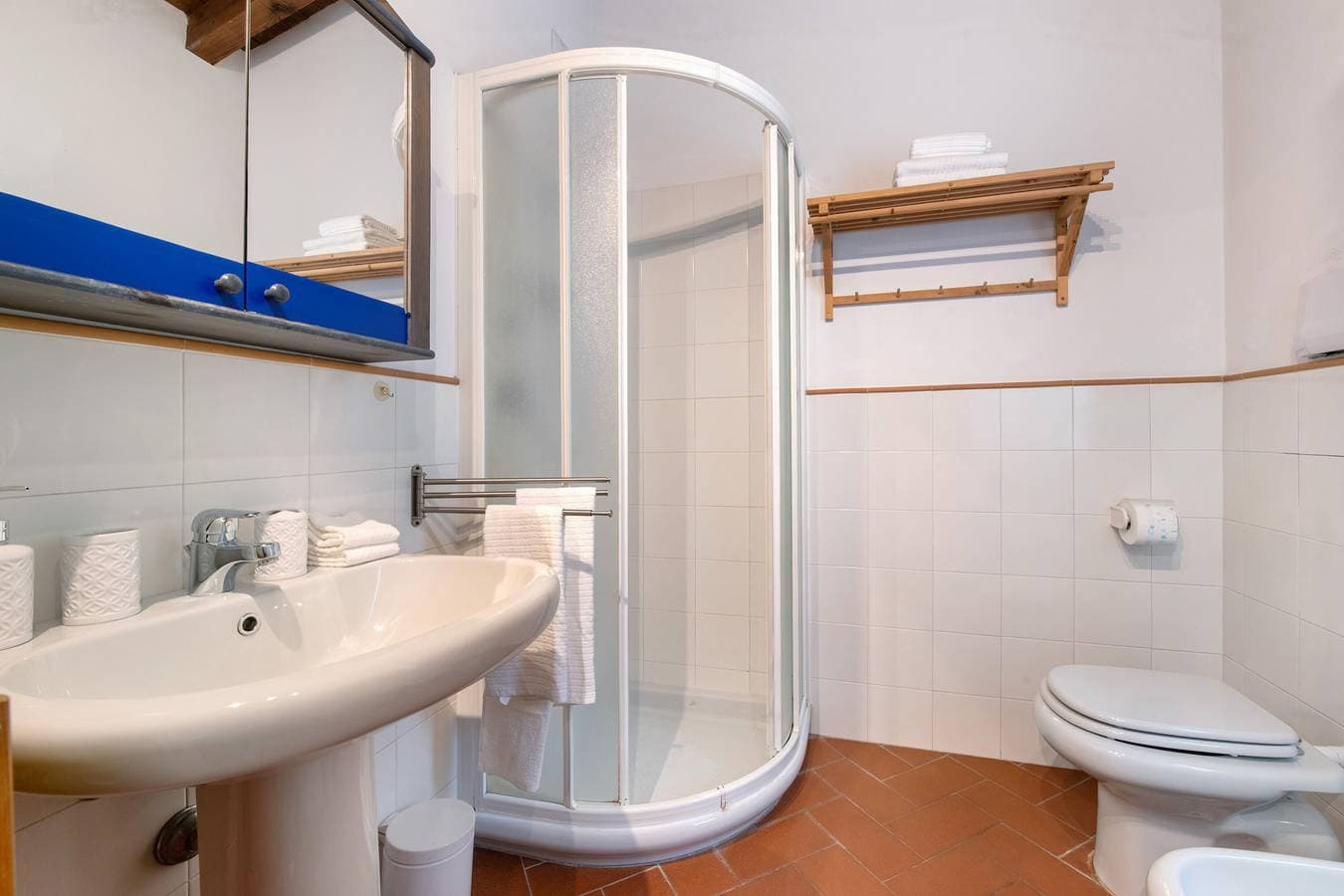 Foto 11 von 31: Ferienwohnung 'Il Giardino Segreto' mit Seeblick, privater Terrasse & WLAN