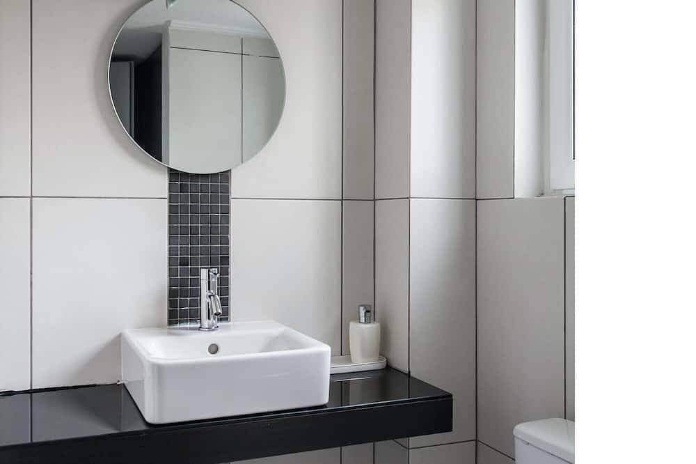 Foto 10 von 26: Modernisierte und geräumige 2Bd Wohnung in Chalandri