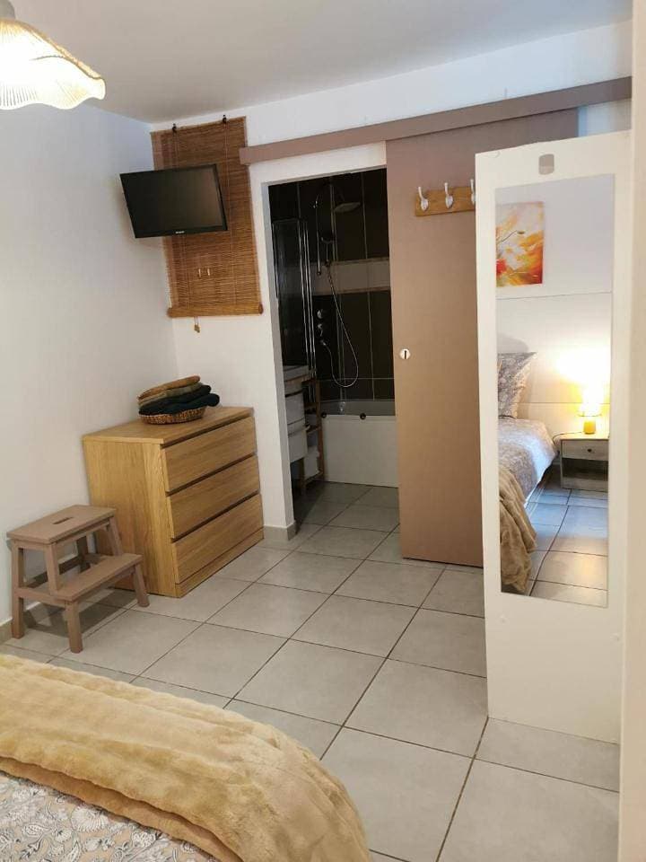 Foto 6 von 11: One-Bedroom Apartment