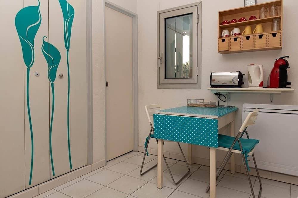 Foto 7 von 10: Mieten Sie ein schönes Studio für 2 Personen, 10 m vom Strand der Innenstadt von Le Lavandou entfernt
