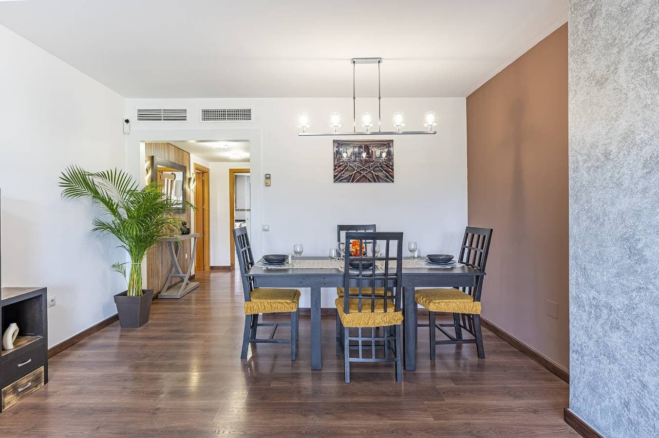 Foto 6 von 34: Ferienwohnung 'Apartamento Las Joyas' mit Bergblick, WLAN und Klimaanlage
