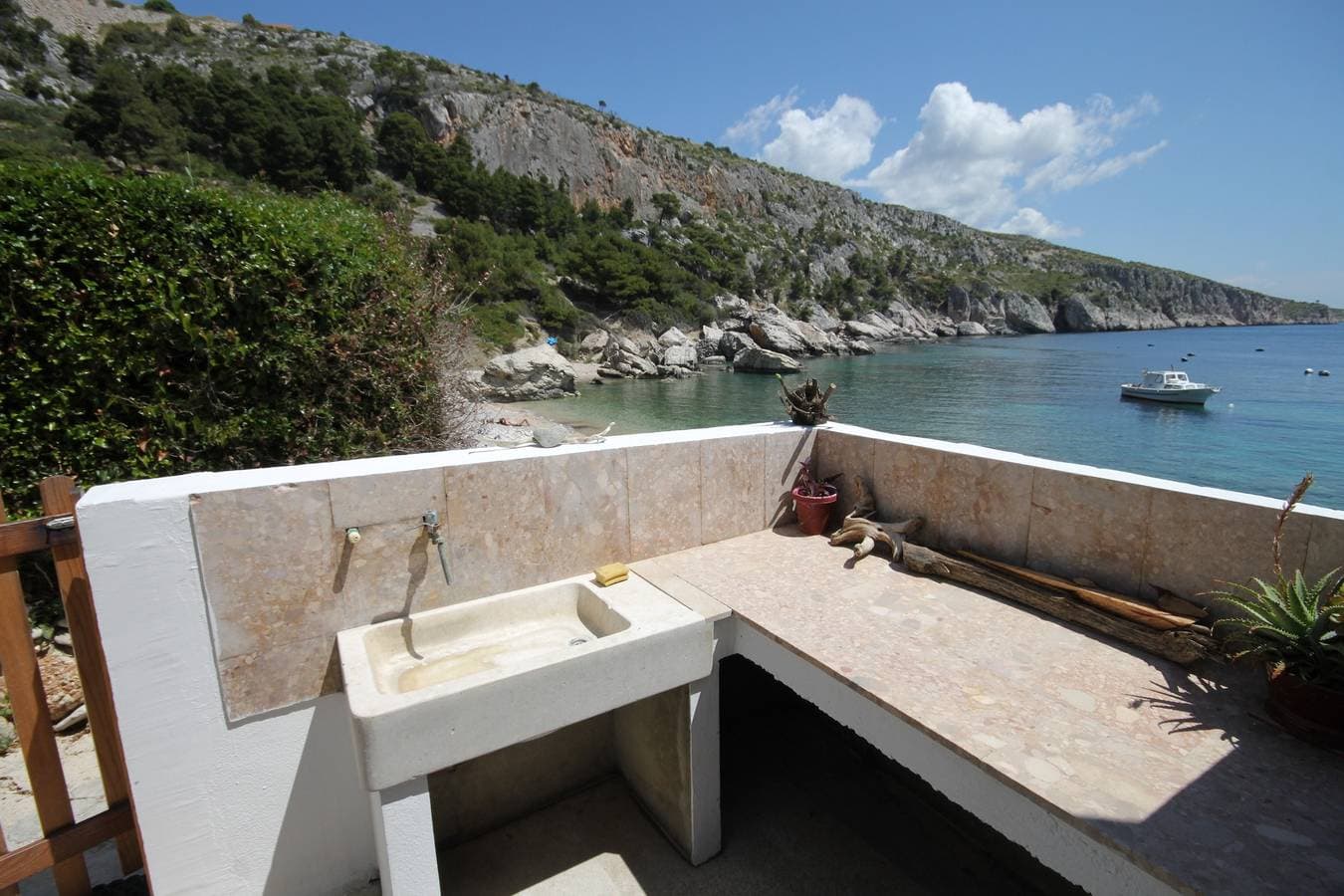 Foto 8 von 16: Zimmer am Strand Bucht Zarace, Hvar S-8781-b