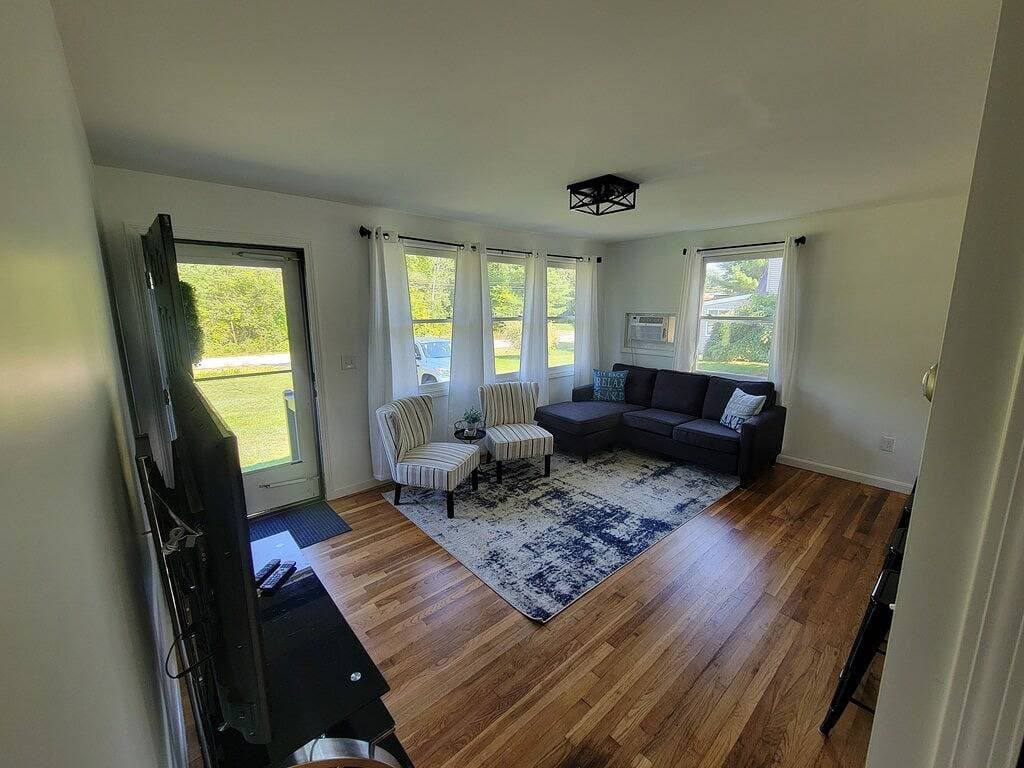 Foto 11 von 20: Beautiful home with 150ft sandy beach and private boat launch on Big Sebago!!!!!
