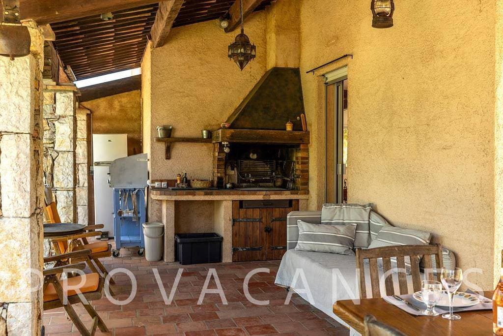 Foto 9 von 49: Familienfreundliche Villa mit Pool in Montauroux