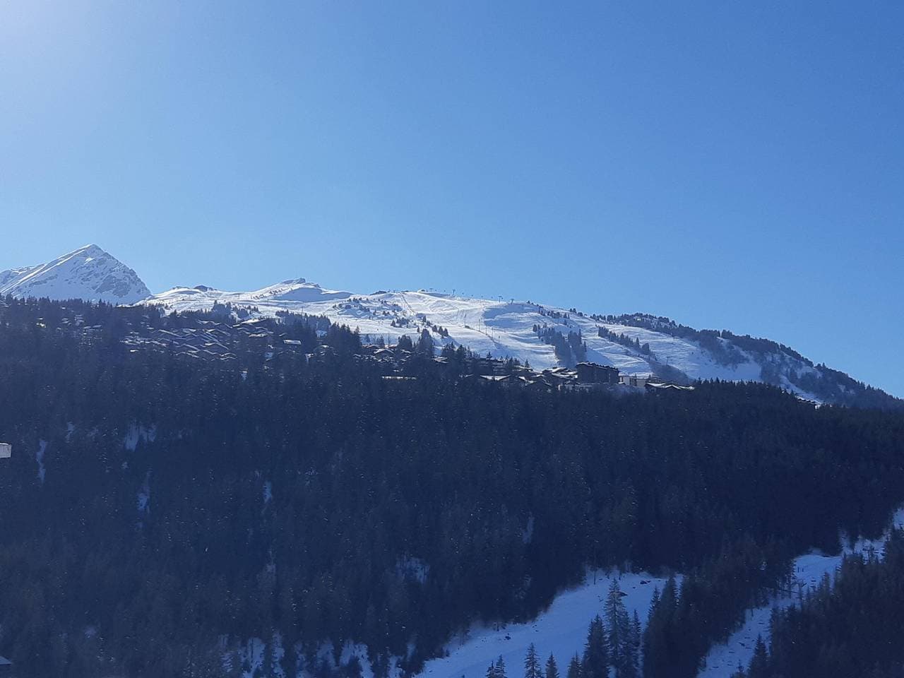 Foto 4 von 15: Helle Wohnung 8 Pers, Parkplatz, Courchevel 1650