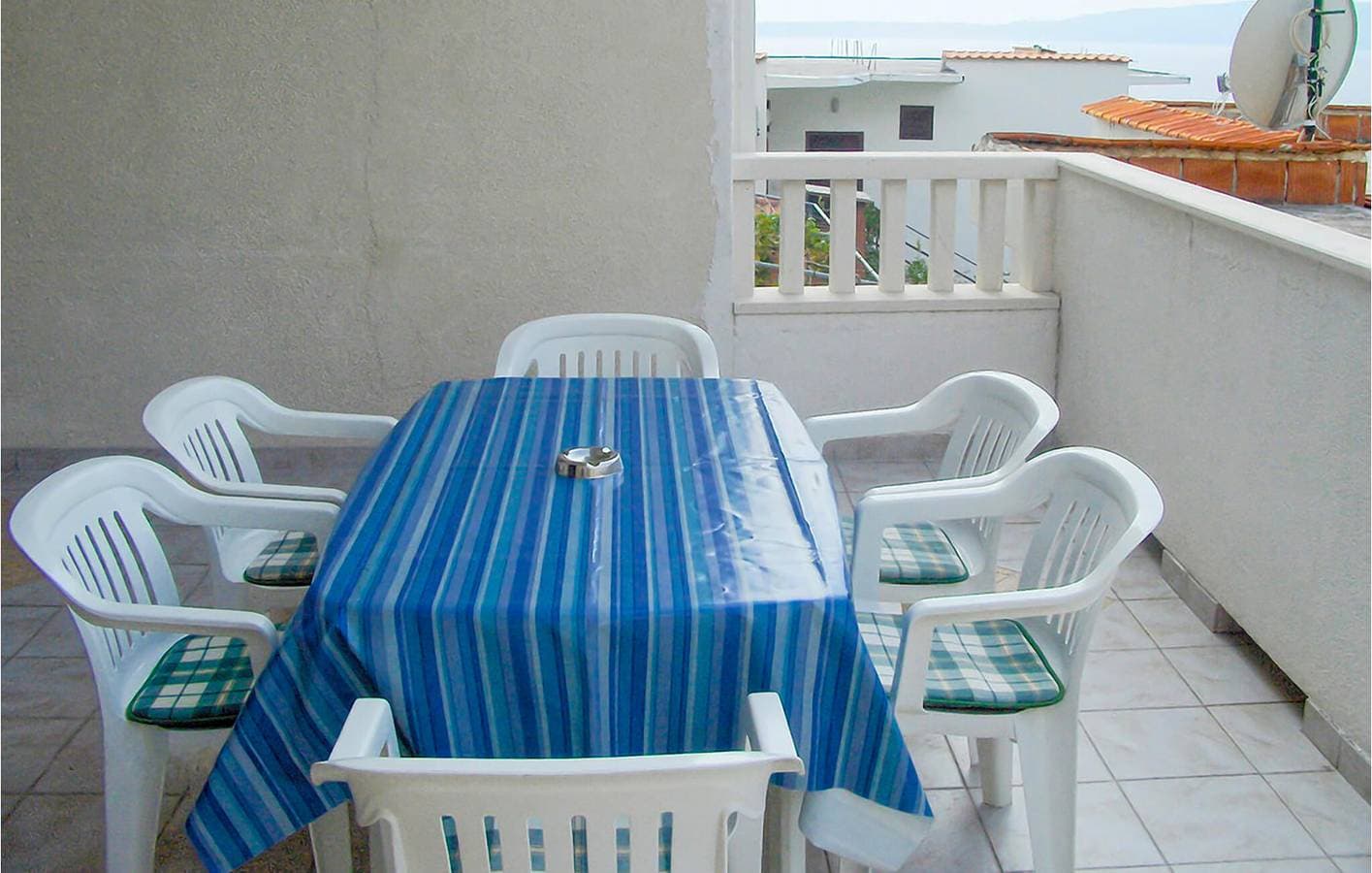 Foto 5 von 15: Gemütliche 73 m² große Wohnung mit Meerblick, Terrasse und Parkplatz, 200 m vom Strand entfernt