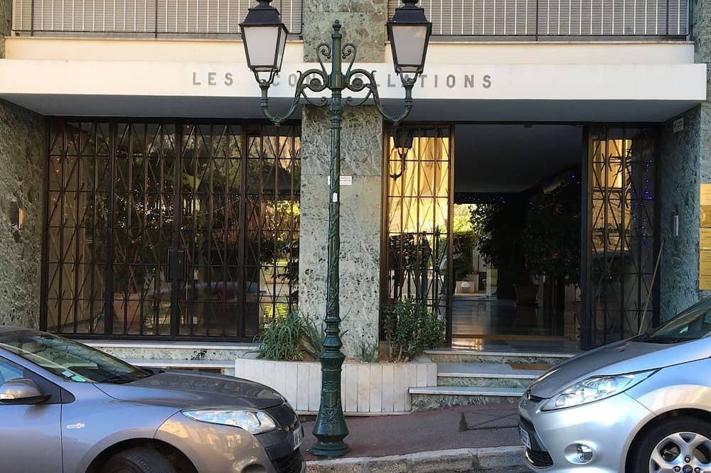 Foto 5 von 21: Penthouse for 2, top location, sea view, parking, elevator, air conditioning.