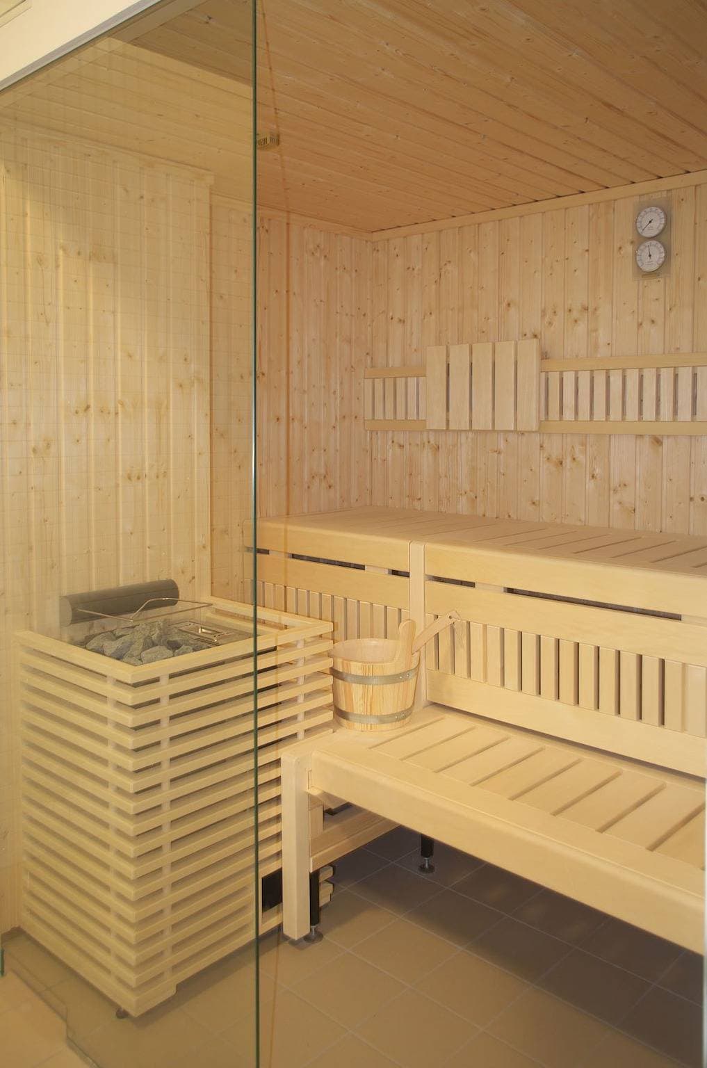 Foto 4 von 7: Gästehäuser Neuvandsburg des Dgd e.V. - Doppelzimmer mit Dusche und Wc