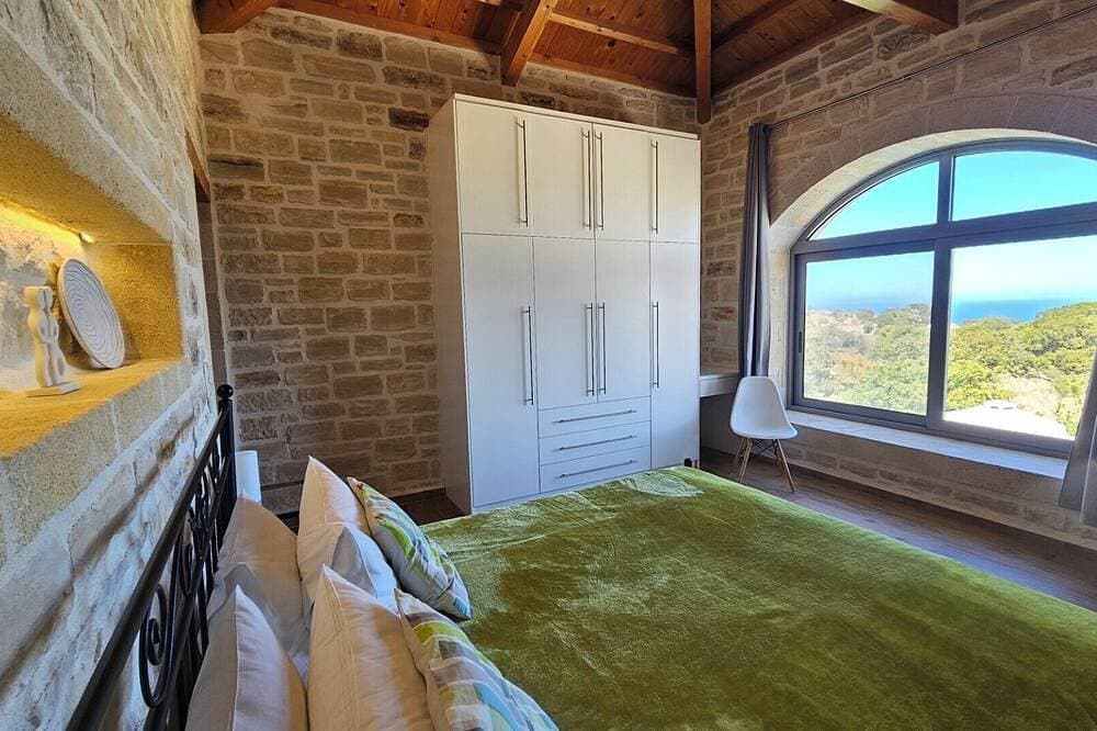 Foto 2 von 30: Naturstein - Villa Lemoni mit traumhaftem Ausblick und beheizbarem Pool