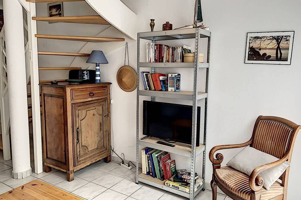 Foto 13 von 23: Geräumiges Duplex mit Terrasse in Strandnähe, ruhig und grün