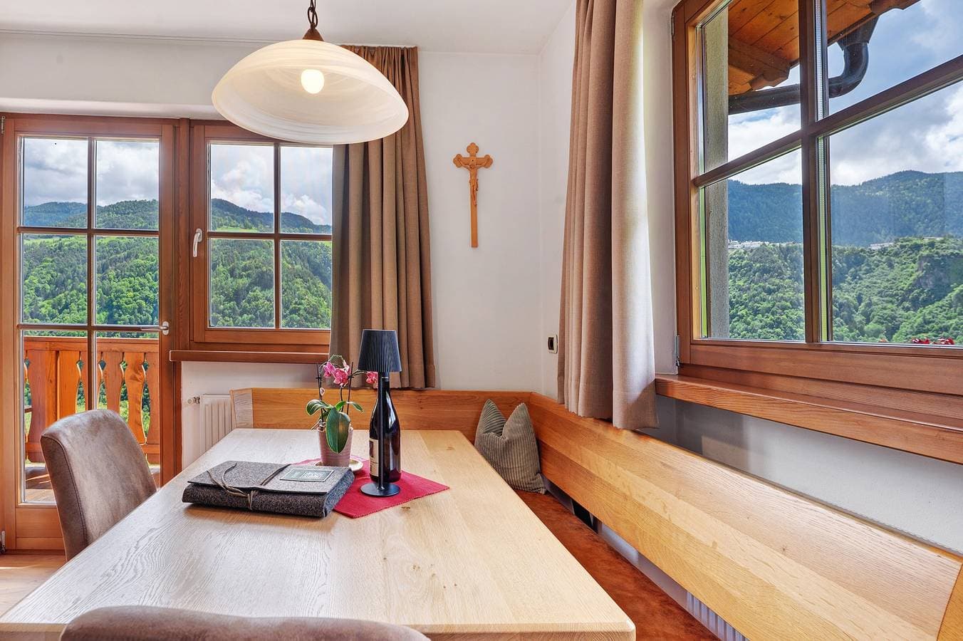 Foto 3 von 62: Ferienwohnung 'Prackfolerhof Berty Skuber' mit Bergblick, Gemeinschaftsterrasse und Wi-Fi
