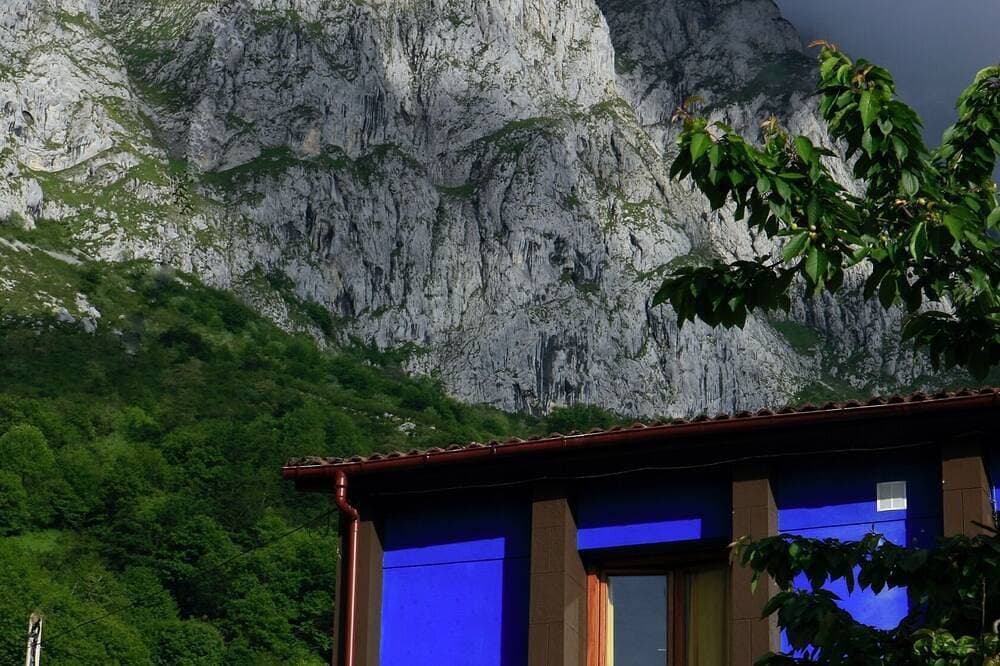 Foto 12 von 30: Unterkunft in den Bergen. Jacuzzi. Picos de Europa. Asturias. Cangas de Onis.