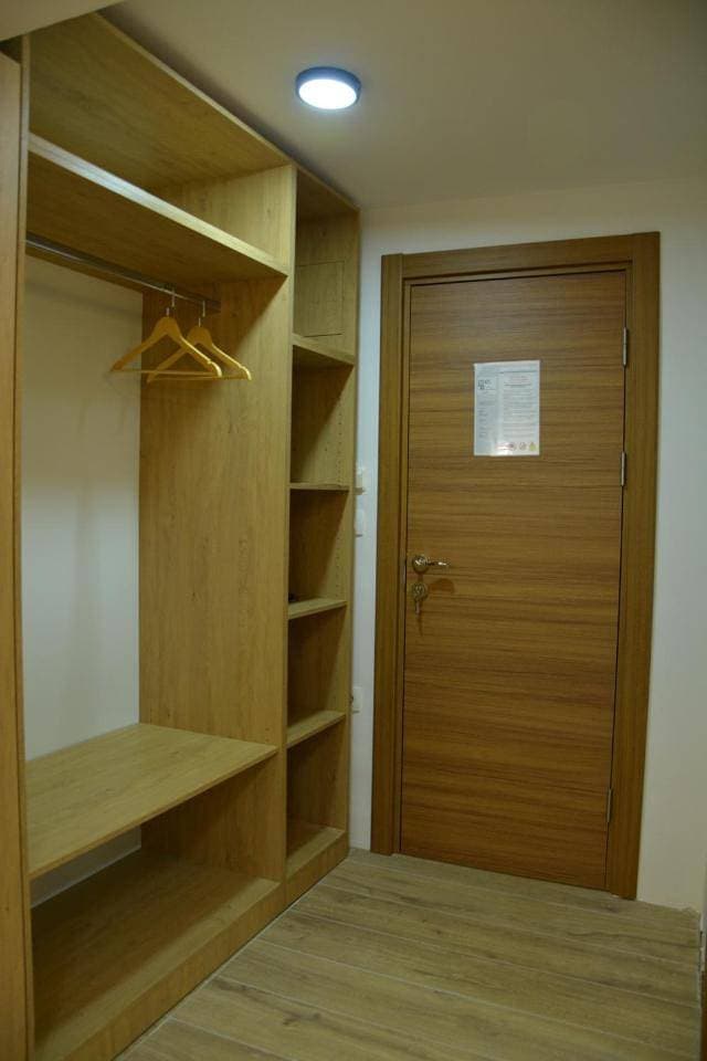 Foto 10 von 21: One-Bedroom Apartment