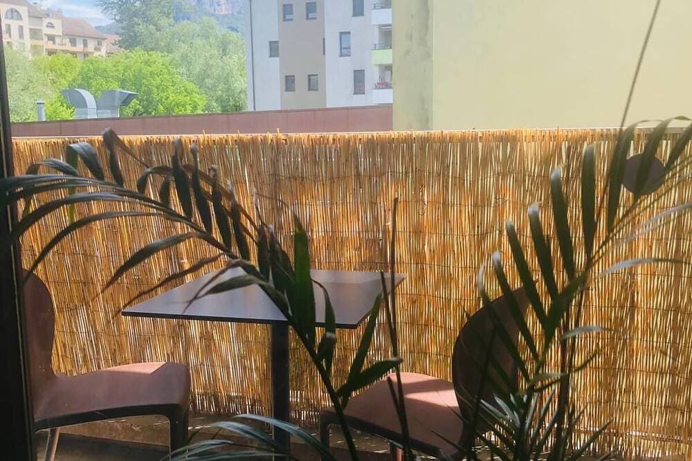 Foto 4 von 12: Cosy studio Annecy - 10 min from center and train station