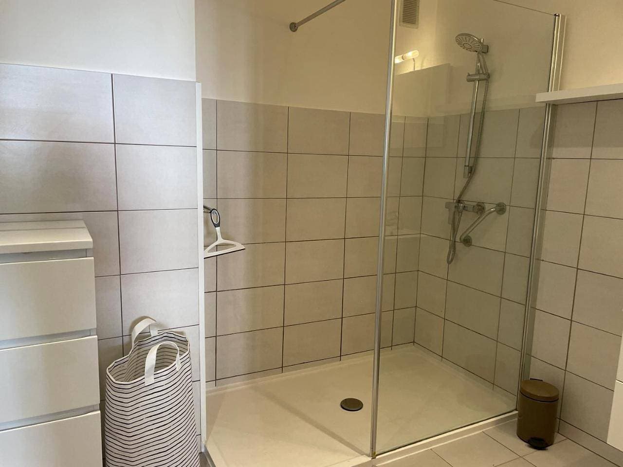 Foto 13 von 16: One-Bedroom Apartment