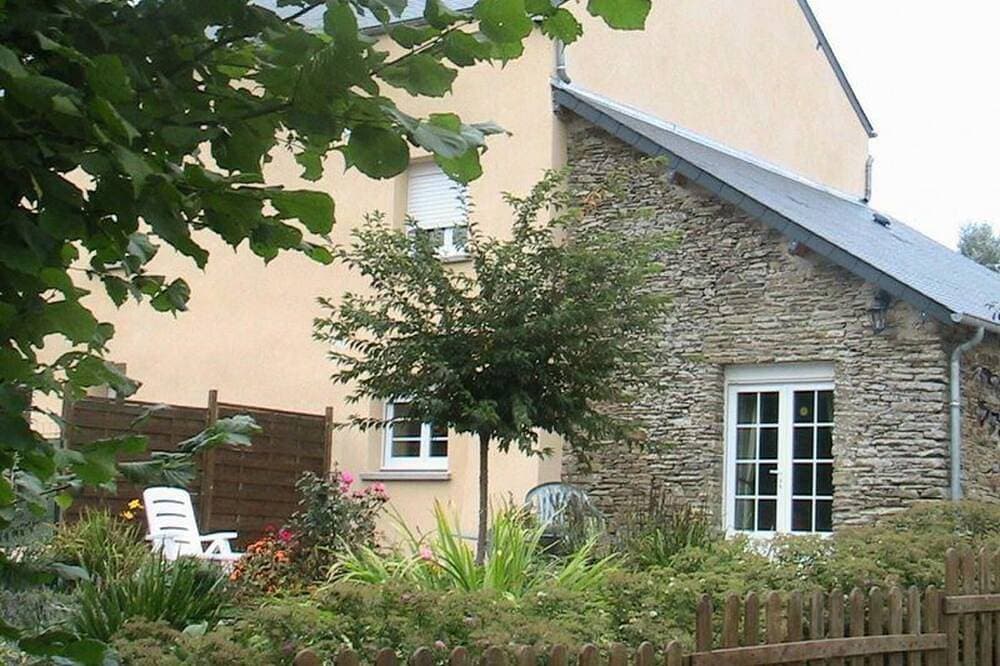 Foto 7 von 12: Charmantes Haus in Saint-Lô mit privater Terrasse