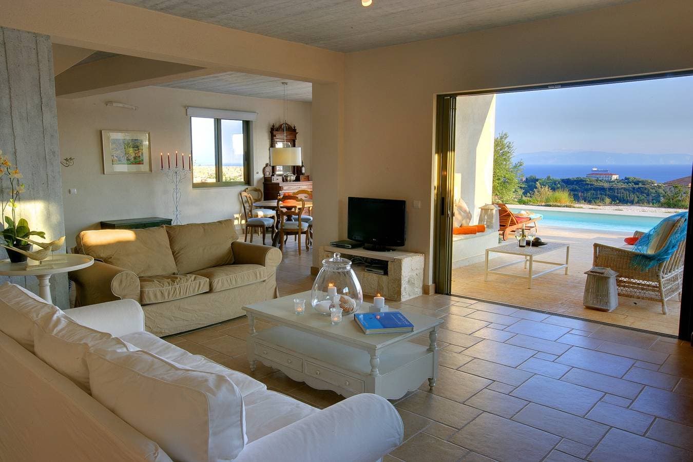 Foto 8 von 28: Villa 'Nautilos Ideales Resort' mit Meerblick, WLAN und Klimaanlage