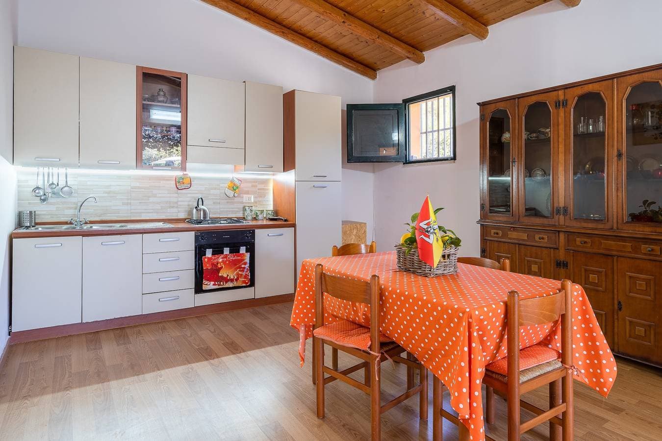 Foto 11 von 28: Ferienhaus 'Ciumara Ost' mit privater Terrasse, WLAN und Klimaanlage