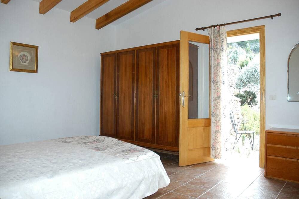 Foto 2 von 25: Beautiful home in Estellencs
