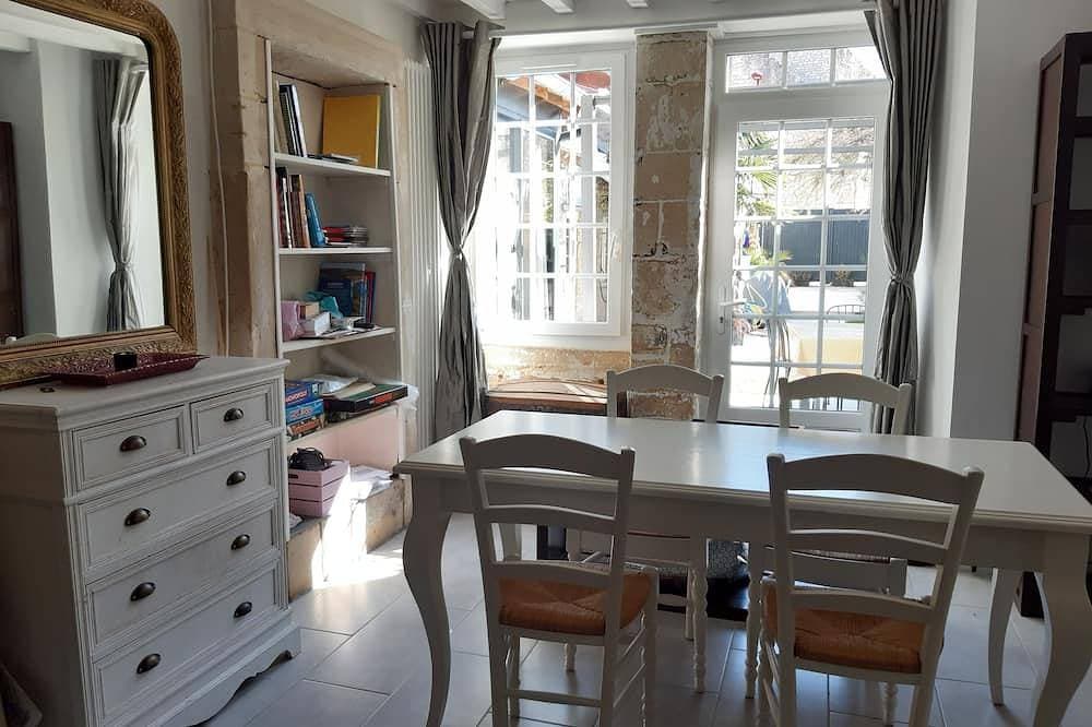 Foto 10 von 16: Charming house in a quiet location, 300 m from the sea
