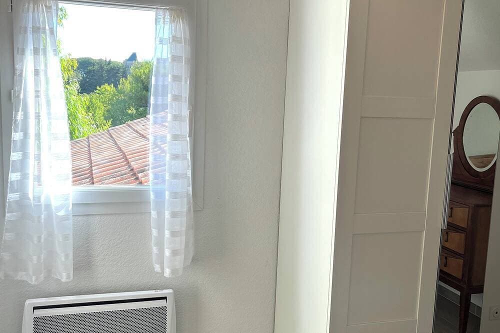 Foto 4 von 30: T2 Wohnung, 40 m2 350 m vom Strand von Lecques, ruhig. Klimaanlage, privater Parkplatz