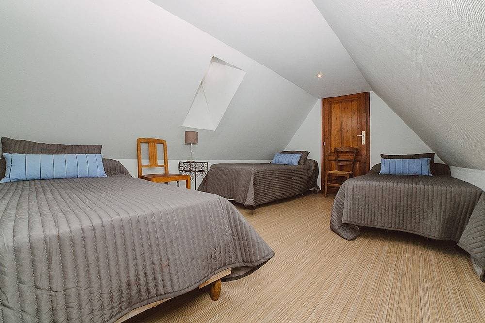 Foto 8 von 30: Angebot 27.7. Bis 03.08. Ehemaliges Winzerhaus mit privatem Pool 14 Pers