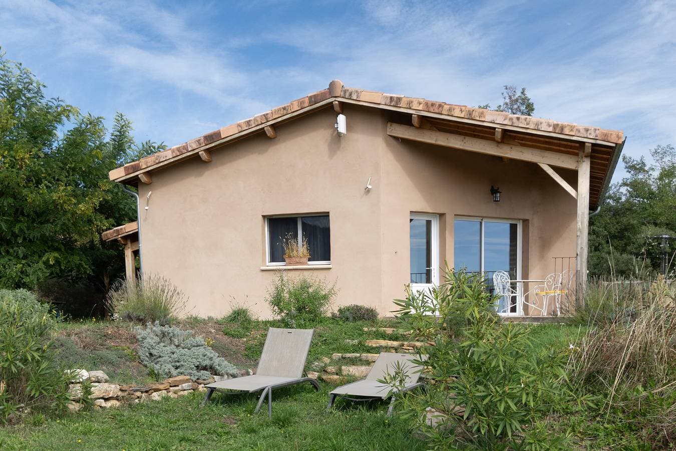 Foto 4 von 23: Ferienhaus 'Eco Gîte' mit Bergblick, WLAN und Klimaanlage