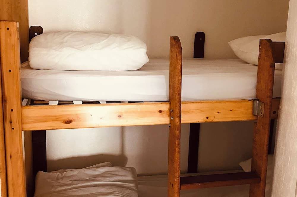 Foto 3 von 8: Accès Direct Mer, Appartement Pour 6 Personnes