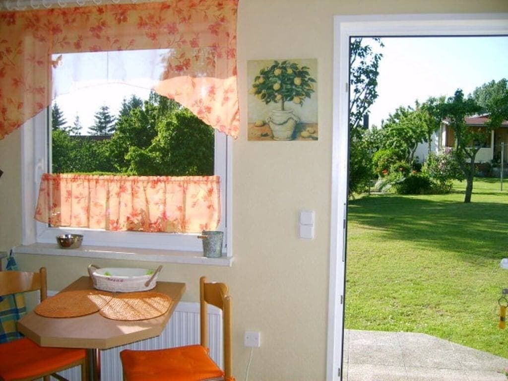 Foto 7 von 25: Ferienhaus in Zirkow mit Barbecue