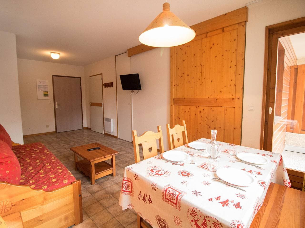 Gemütliche Wohnung mit Parkplatz, für 4 Pers., in der Nähe von Shuttles in Aussois 1