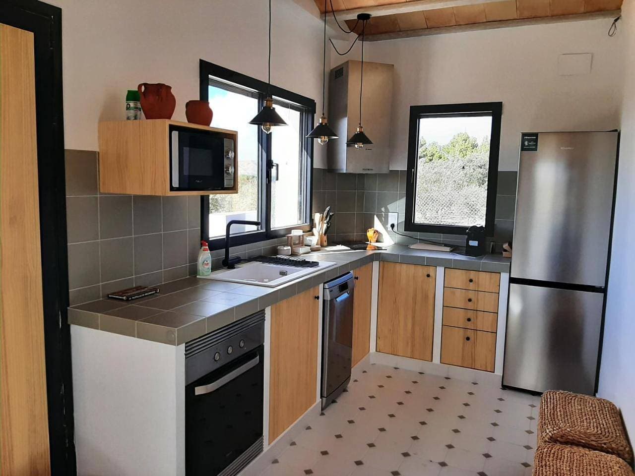 Foto 13 von 32: Three-Bedroom House