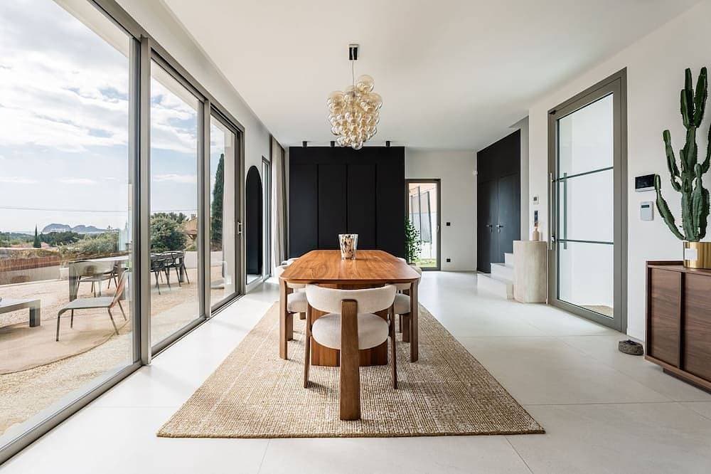 Modern house with sea view 1