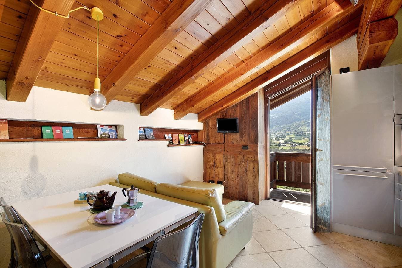 Foto 5 von 18: Ferienwohnung 'Pelòt-de La Masse' mit Bergblick, Privatem Garten und WLAN