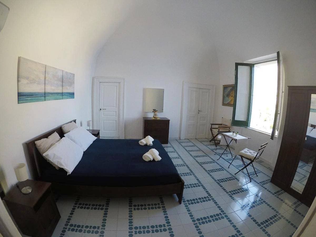Foto 4 von 15: Apartment with Sea View