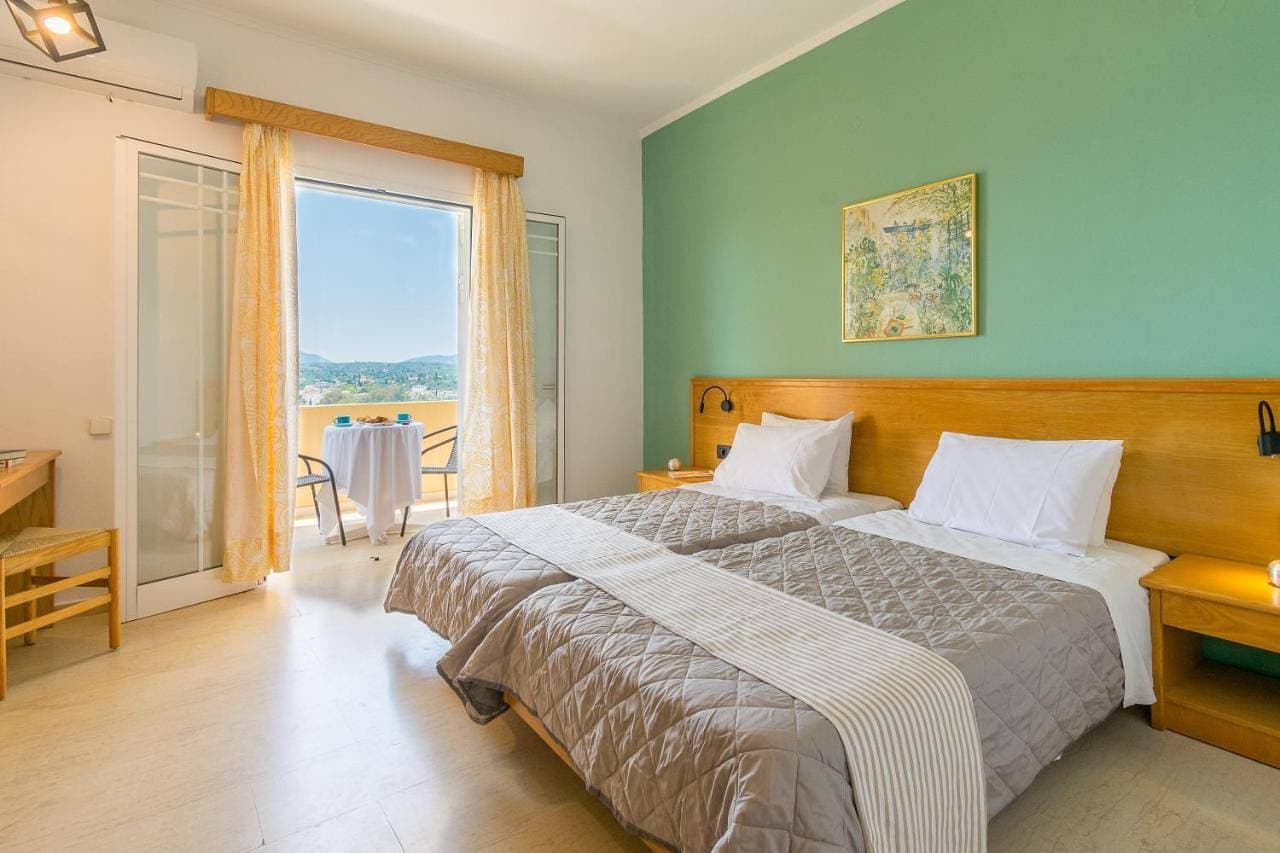 Foto 10 von 45: Double or Twin Room with Sea View